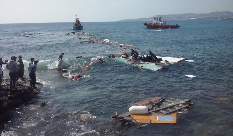 Ηλεκτρονικός υπολογιστής στο μικροσκόπιο των Αρχών για τη δράση τεσσάρων ΜΚΟ στη Λέσβο 2