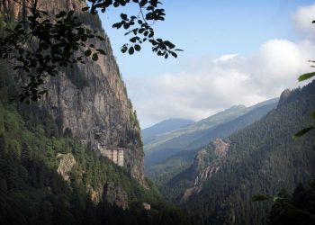 Γνωρίστε τον Πόντο μαζί με τους κατοίκους του!