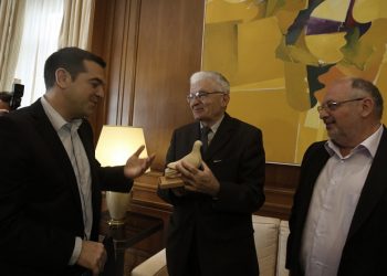 Ο επιζών του Διστόμου που συγκίνησε τους Γερμανούς, σε Μαξίμου και Προεδρικό
