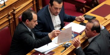Ψηφίστηκε το νομοσχέδιο για την επαναλειτουργία της ΕΡΤ από τη Βουλή
