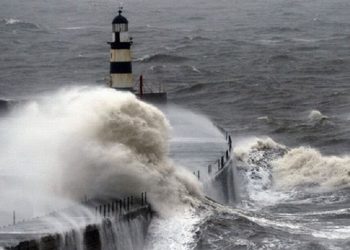 Νοτιάδες, καταιγίδες και πτώση θερμοκρασίας