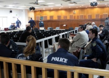 Η Χρυσή Αυγή στο σκαμνί - Ξεκινά η δίκη