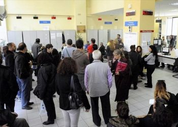 Πάνω από 120.000 οι αιτήσεις για το πρόγραμμα αντιμετώπισης της ανθρωπιστικής κρίσης
