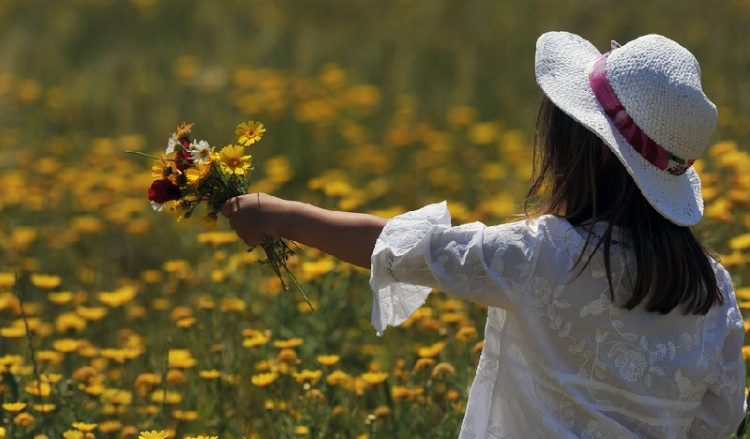 Ζεστός καιρός με το θερμόμετρο ακόμα και στους 28 βαθμούς