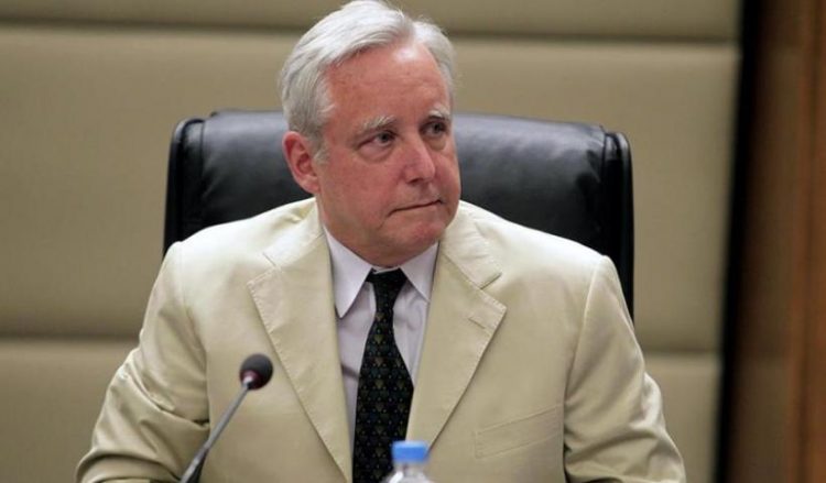 США поменяют посла в Афинах