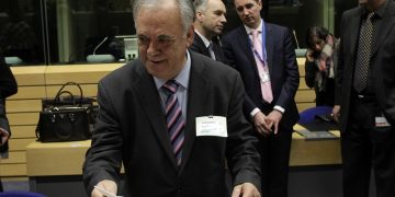 Δραγασάκης: Ούτε νέες περικοπές, ούτε νέα μέτρα