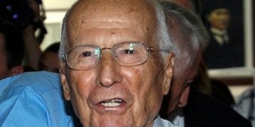 Πέθανε ο Κενάν Εβρέν, πραξικοπηματίας ηγέτης της χούντας στην Τουρκία
