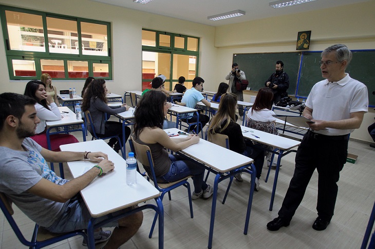 Γιατί τα κορίτσια τα καταφέρνουν καλύτερα στα σχολικά τεστ μεγάλης διάρκειας