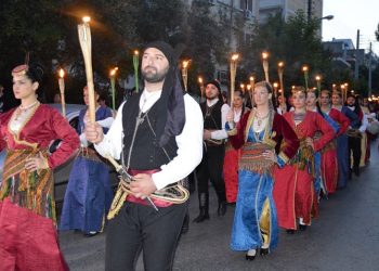 Κίνηση... φροντίδας από το Σύλλογο Ποντίων Αγίας Βαρβάρας «Ο Φάρος» - Media Gallery