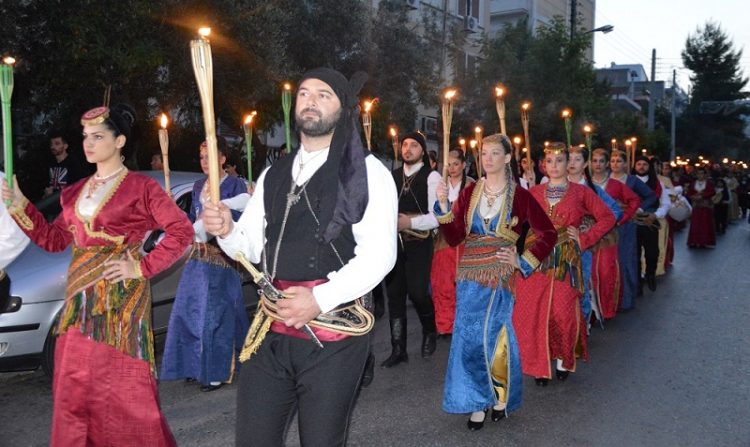 Κίνηση... φροντίδας από το Σύλλογο Ποντίων Αγίας Βαρβάρας «Ο Φάρος» - Media Gallery