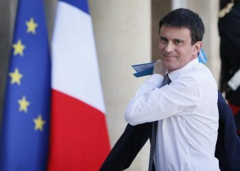 Премьер Франции: Мы не работаем над выходом Греции из евро