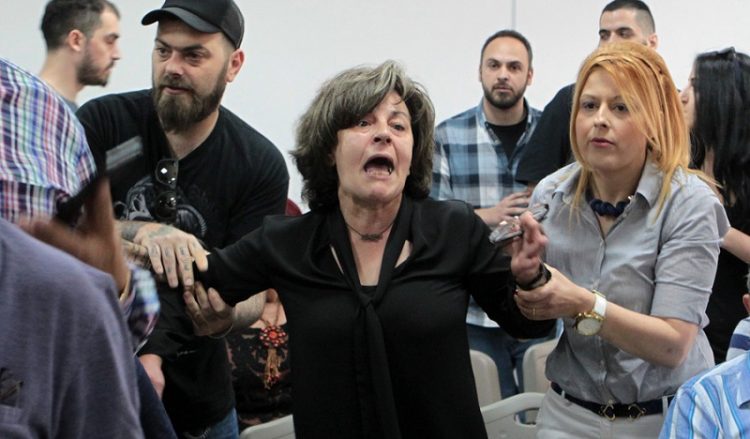 Ο Βαρουφάκης προτείνει τη Μάγδα Φύσσα για Πρόεδρο της Δημοκρατίας