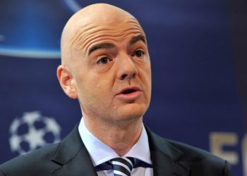Νέο καμπανάκι από Ινφαντίνο για ποδοσφαιρικό Grexit