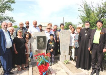 В Кентау почтили память легендарного разведчика Василия Фисатиди