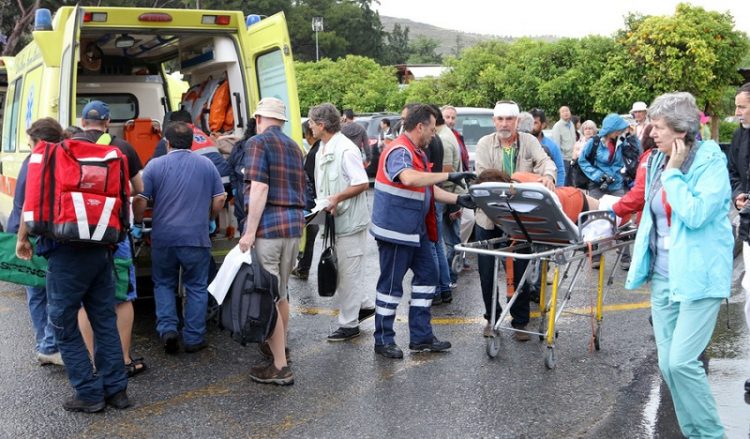 Κρίσιμη η κατάσταση της τουρίστριας που υπέστη ανακοπή στην Κνωσό
