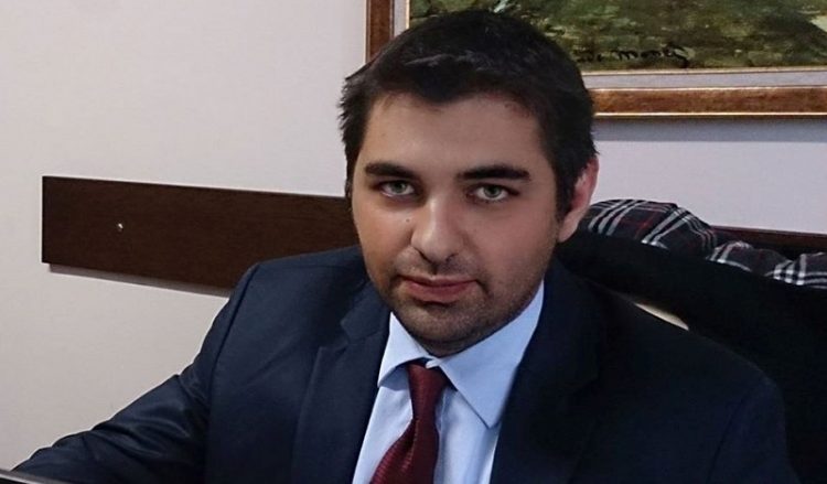 Θρήνος στην Ξάνθη–Έσβησε ξαφνικά ο γιος του περιφερειάρχη ΑΜΘ