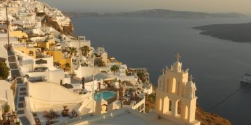 Η Σαντορίνη το ωραιότερο νησί του κόσμου 2
