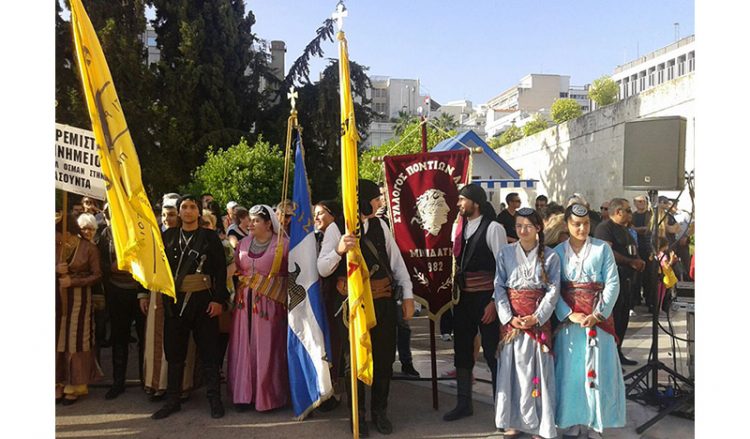 Τι συμβαίνει αυτήν την ώρα στο Σύνταγμα