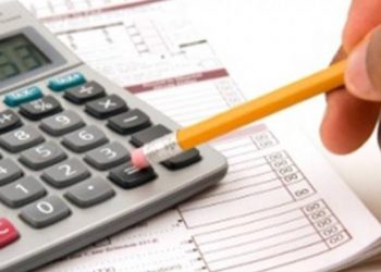 Экстренный сбор с заработной платы и пенсий планирует правительство Греции