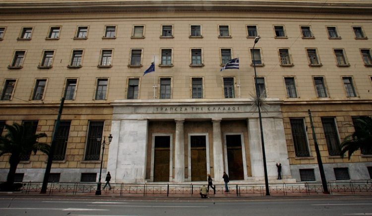 Περίπου 4% ύφεση το 2020 δείχνει το βασικό σενάριο της ΤτΕ 2