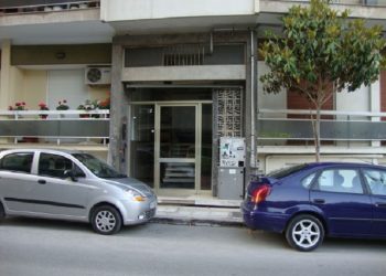 Σε διαμέρισμα-τρώγλη ζούσε 6χρονο κοριτσάκι στη Λάρισα