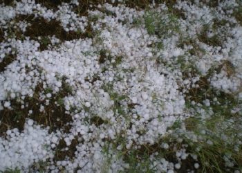 Έκτακτο δελτίο επιδείνωσης καιρού − Χαλαζοπτώσεις και βροχές σε όλη τη χώρα