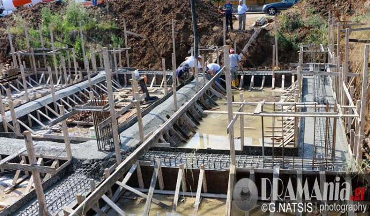 Θεμέλια στο κτήριο του Συλλόγου Αρκαδικού Δράμας «Άγιος Ευγένιος ο Τραπεζούντιος»