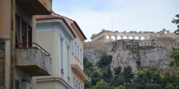 S&P: Европа отвлеклась от Grexit и сосредоточилась на вызовах миграции