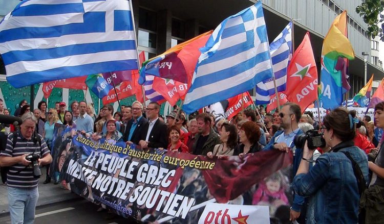 Διαδήλωση αλληλεγγύης προς την Ελλάδα στις Βρυξέλλες