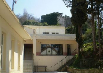 Το όνομα του Βαγγέλη Γιακουμάκη θα δοθεί στη βιβλιοθήκη σχολείου στο Ρέθυμνο