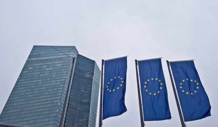 Ευρωζώνη: Μεγάλη πτώση των αποδόσεων κρατικών ομολόγων