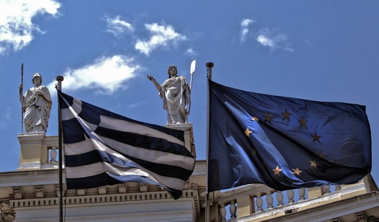 Νέος γύρος συναντήσεων με τους θεσμούς