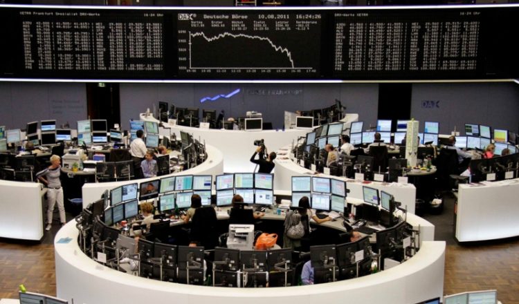 Το Δημόσιο άντλησε 2,5 δισ. ευρώ από το 15ετές ομόλογο