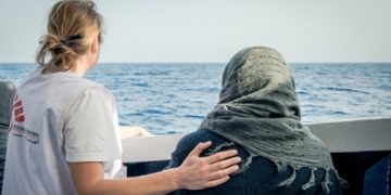 Συλλήψεις και προσαγωγές στο νοσοκομείου Σάμου για πλαστές βεβαιώσεις 2