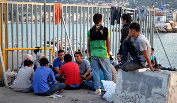 Εξέγερση μεταναστών και προσφύγων σε καταυλισμό της Μυτιλήνης