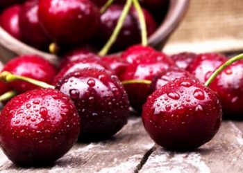 Черешневый месяц Керасинос у греков Понта