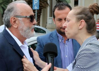 Το συγκλονιστικό ευχαριστώ μιας μάνας στον Κουρουμπλή (φωτο-βίντεο)