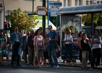 Δωρεάν μετακινήσεις και μη διακοπή τηλεφώνων και νερού