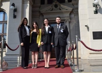 Έλληνες φοιτητές της Νομικής σάρωσαν σε ευρωπαϊκό διαγωνισμό