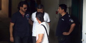 Ψυχολογικά προβλήματα επικαλέστηκε ο παιδοκτόνος αστυνομικός που προφυλακίστηκε