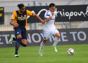 Πλέι οφ σε Super και Football League