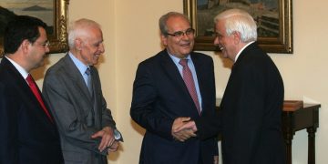 Παυλόπουλος υπέρ των ακινήτων και κατά του ΕΝΦΙΑ