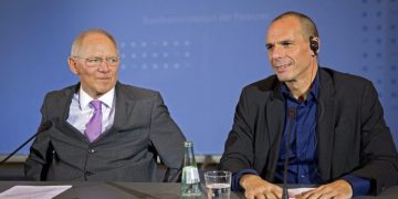 Βαρουφάκης: Ο Σόιμπλε δεν επέτρεψε να ακουστούν οι προτάσεις μας