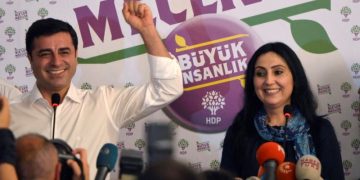 Οι Κούρδοι «εκτέλεσαν» το όνειρο του σουλτάνου Ερντογάν
