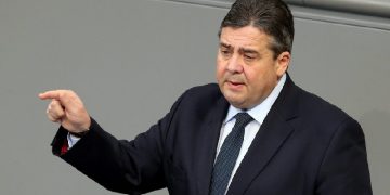 Γερμανία: Παραίτηση-βόμβα του Ζίγκμαρ Γκάμπριελ από το βουλευτικό αξίωμα