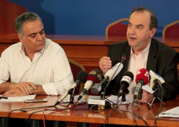 Σκουπίζει όλα τα διαθέσιμα η κυβέρνηση για να πληρώσει συντάξεις