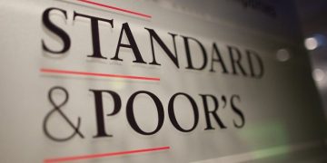 Νέο σοκ στην Τουρκία από την υποβάθμιση τεσσάρων τραπεζών