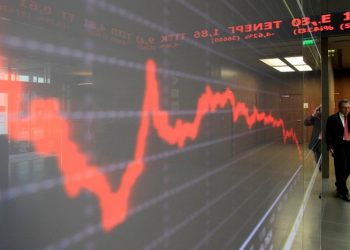 Με πτώση άνοιξε το Χρηματιστήριο Αθηνών