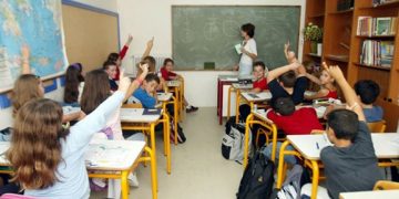 Κορονοϊός: Αρνητικοί οι λοιμωξιολόγοι στο άνοιγμα των σχολείων πριν από τις γιορτές