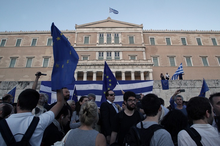 Προσαγωγές και συλλήψεις μετά τη συγκέντρωση «Μένουμε Ευρώπη»